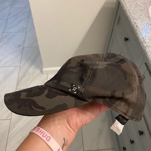 Lululemon hat